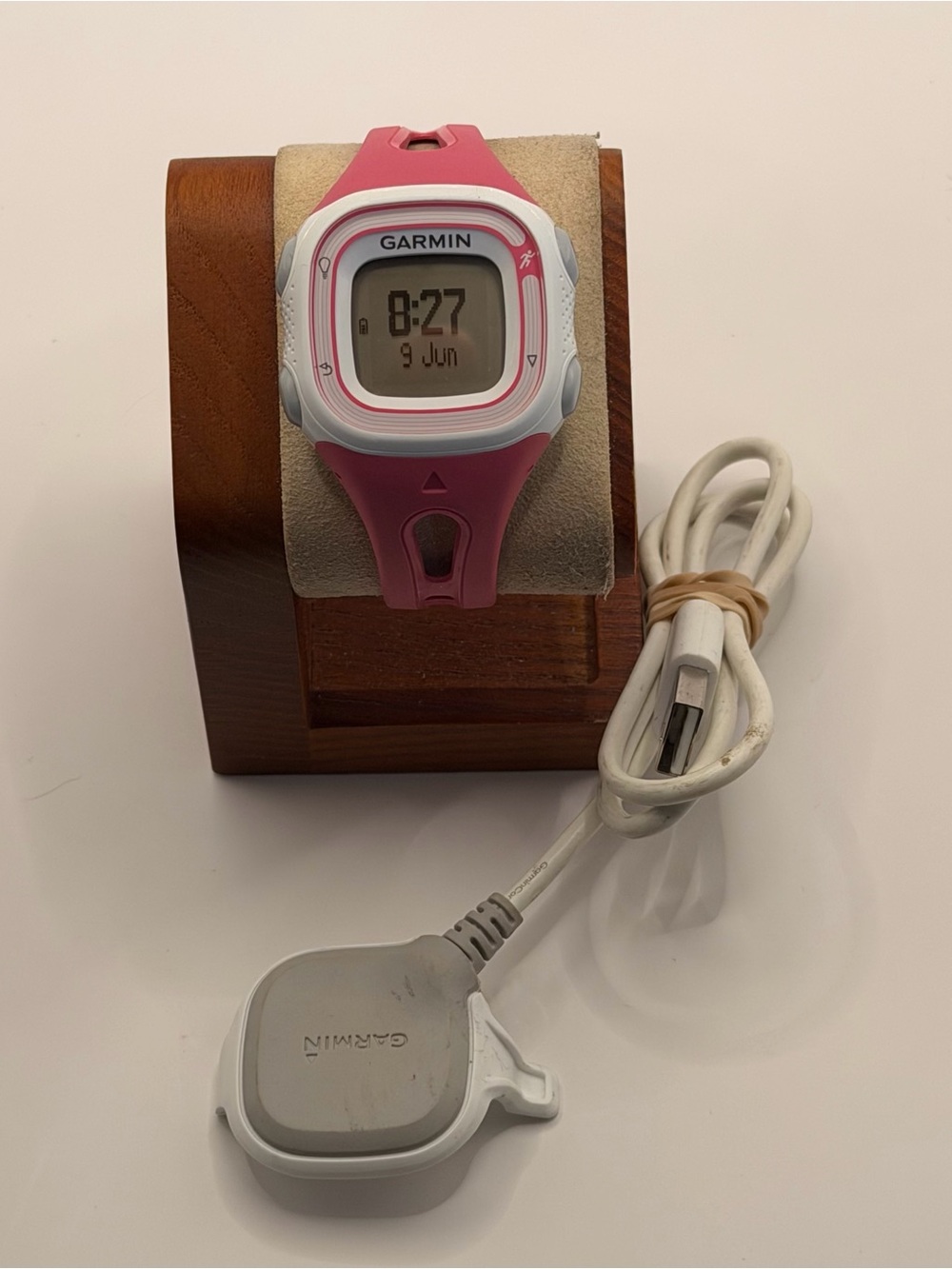 Garmin Forerunner 10, Tested, Charger Included, Pink, Smart Watch